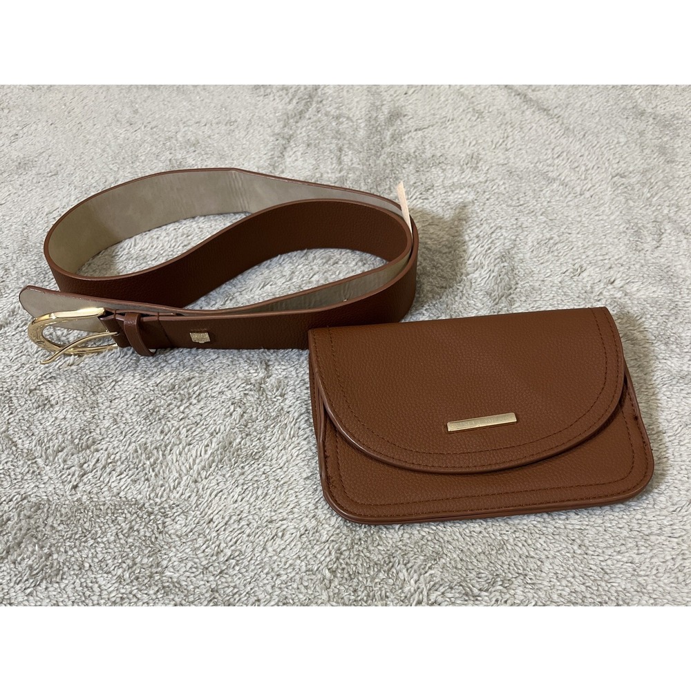 VINCE CAMUTO Pebble Grain Belt Bag Saddle Brown Purse Small Wristlet Barely Used
